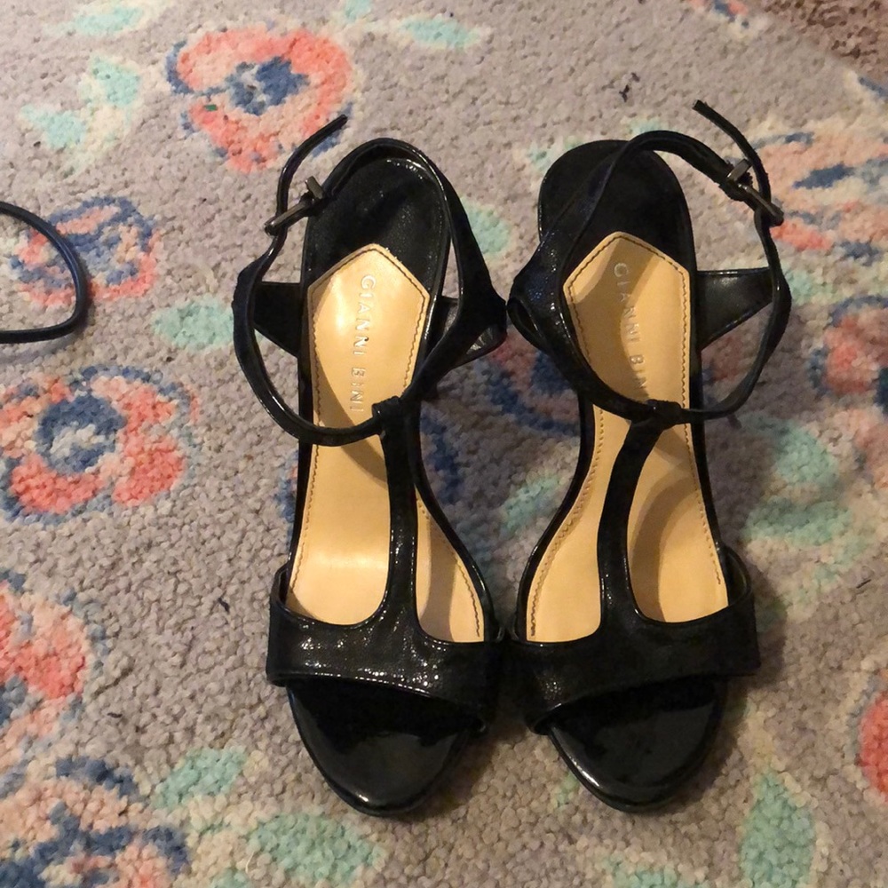Gianni bini black heels